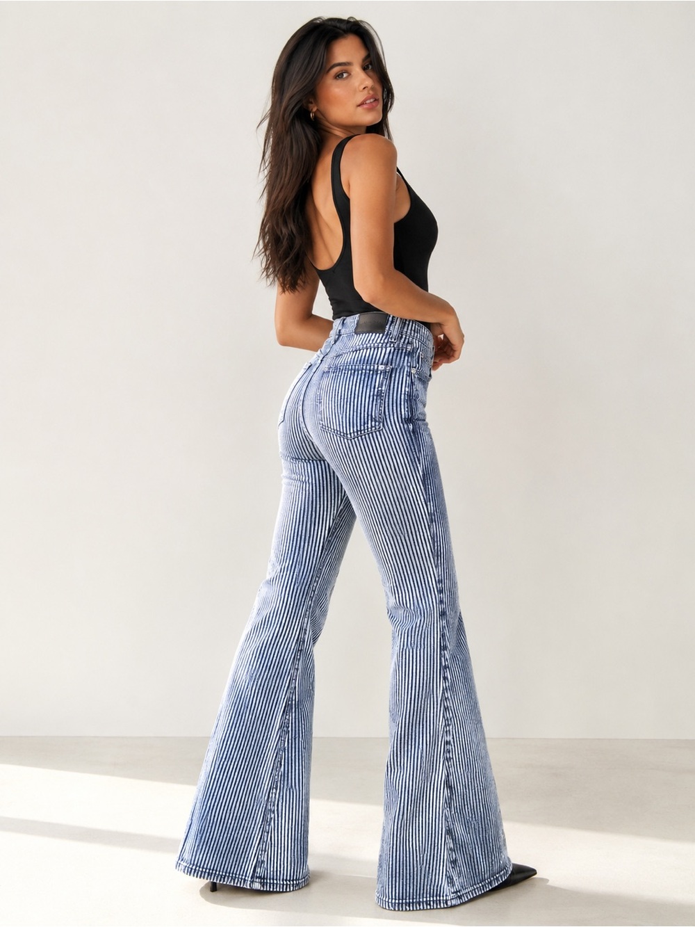 We The Free Jeans Women Blue White Stripe High Rise Flare Size 29 NWT
